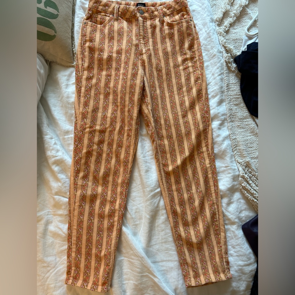 BDG Mom High Rise Pants
